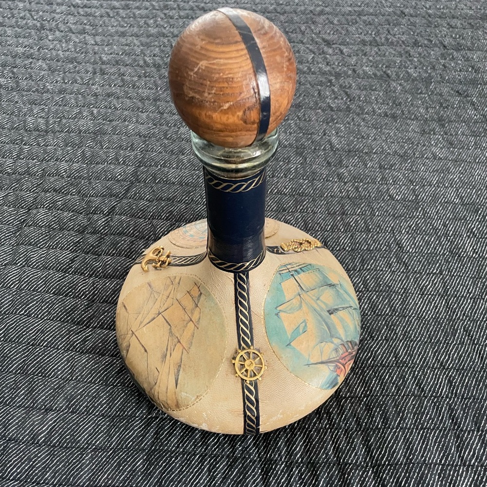 Mid-Century Italian Leather Wrapped Glass Jeype Nautical Decanter